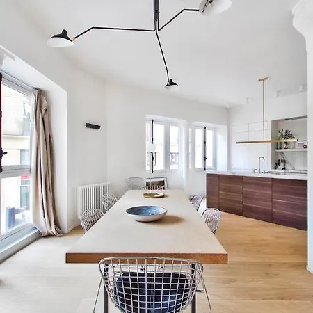 Apartment Rue Du Louvre - Luxury Paris