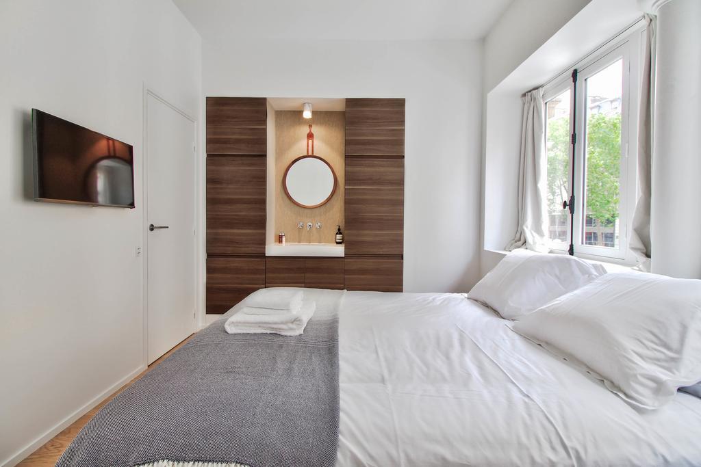 Rue Du Louvre - Luxury Parigi